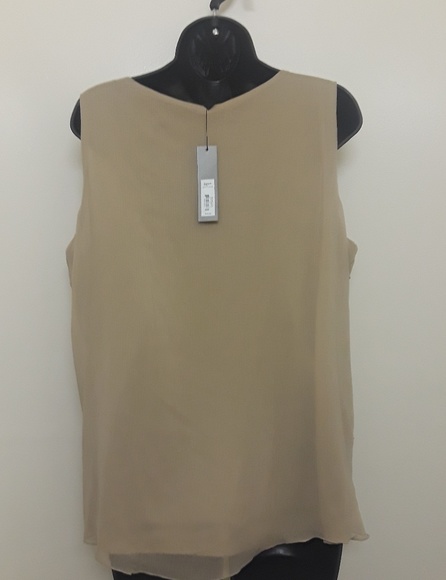 Apt 9 Ruffle Blouse - Picture 3 of 8